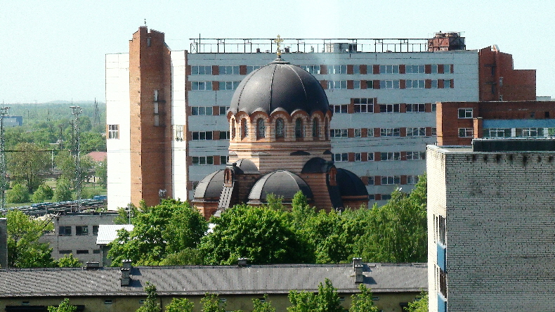 ... und die orthodoxe Auferstehungskathedrale