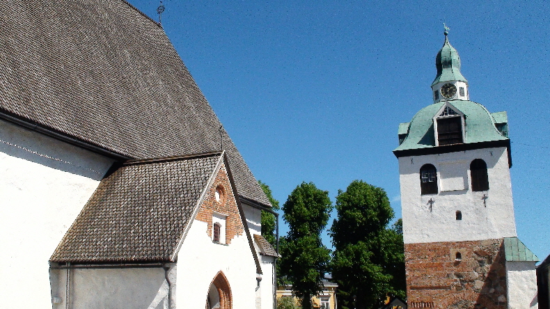 ... mit separiertem Turm