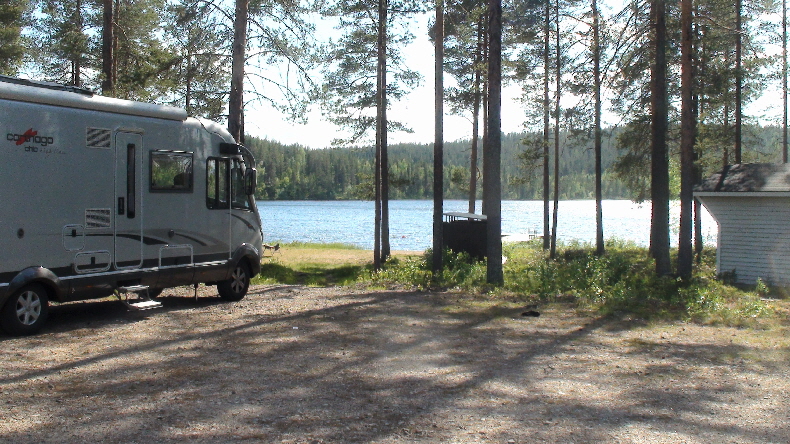 Stellplatz am See Valkeajärvi