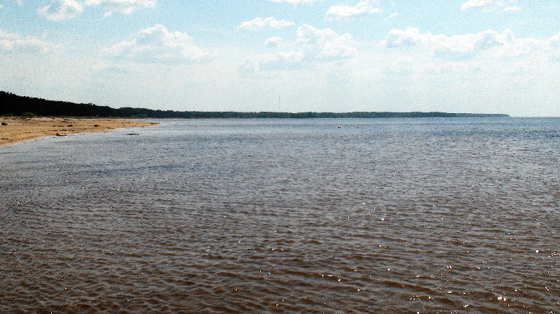 Strand an der Vitrupemündung gen Süden
