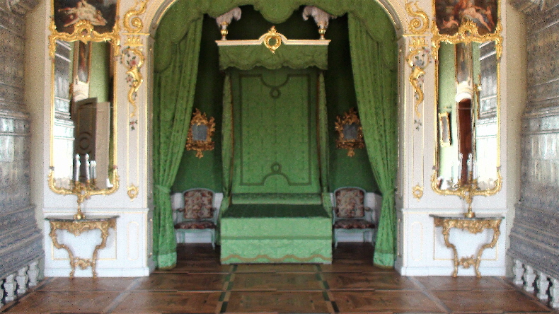 Herzogenbett (auch zu kurz)