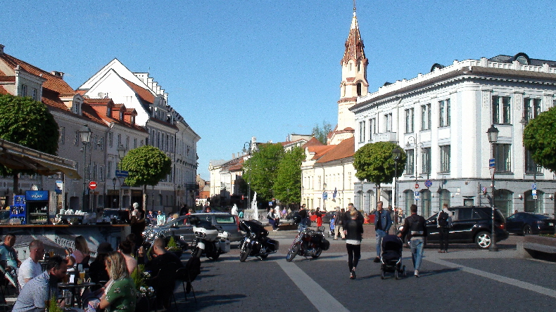 Platz Rotušes akšte