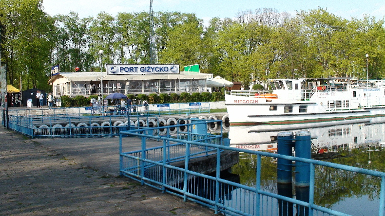 Gizycko, eines der Hafenrestaurants
