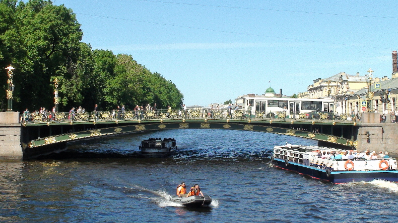 und herrlichen Brücken
