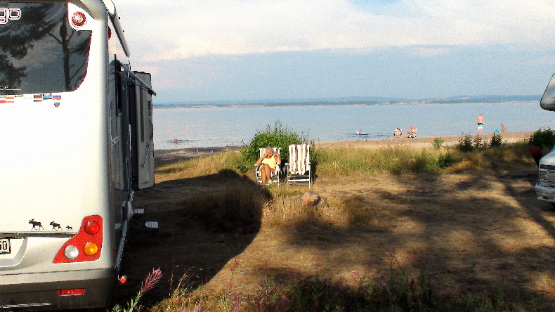 Relaxen am Vättern mit sehr klarem Wasser