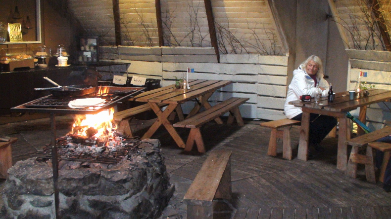 Restaurant als Samenhütte