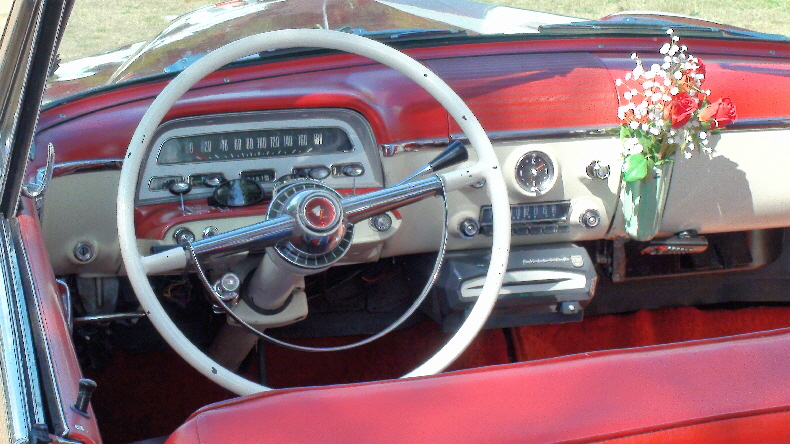 .. und Schneeglöckchen, tollen Schaltern interm Lenkrad